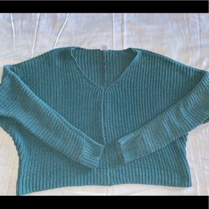 Tilly’s cropped sweater